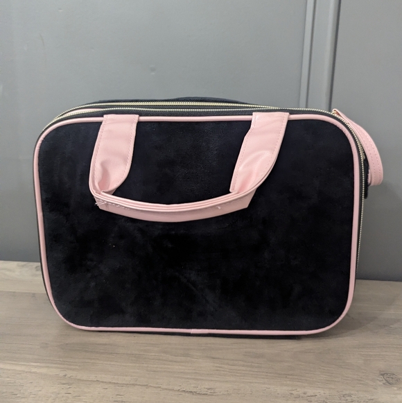Juicy Couture Black and Pink Cosmetics Bag - Picture 3 of 5